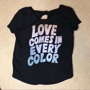 Old Navy girls love shirt.GUC